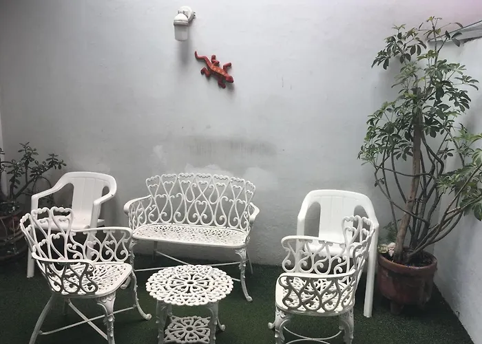 Pensión Cuija Coyoacan Berlin 268 Coyoacan 2*